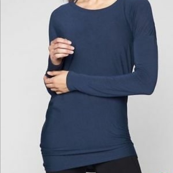 Athleta Tops - Athleta Threadlight Asym Relaxed Long Sleeve